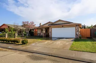 3106 Castellon Way, Stockton, CA 95205 - Photo 2