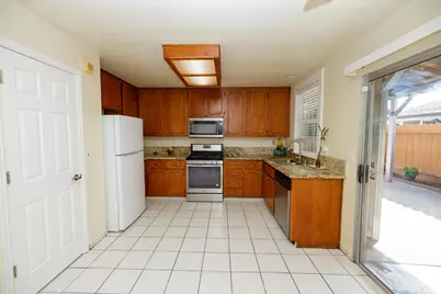 3106 Castellon Way, Stockton, CA 95205 - Photo 8