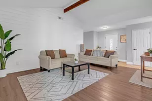 6221 Jack London Cir, Sacramento, CA 95842 - Photo 12