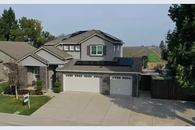 18539 Monte Vista Drive, Linden, CA 95236 - Photo 2