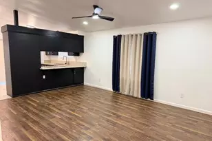 383 Eaton Ct, Sacramento, CA 95838 - Photo 2