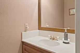 5648 Verner Oak Ct, Sacramento, CA 95841 - Photo 24