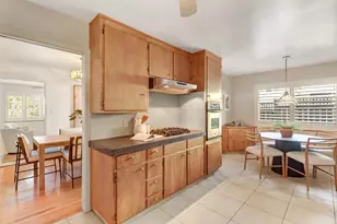 4040 Parkside Ct, Sacramento, CA 95822 - Photo 16