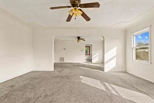 1438 Normandy Dr, Modesto, CA 95351 - Photo 6