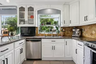 3327 Trafalgar Rd, Fremont, CA 94555 - Photo 16