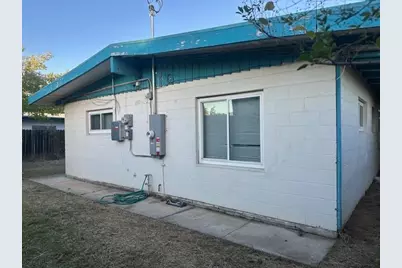 5504 55th Street, Sacramento, CA 95820 - Photo 22