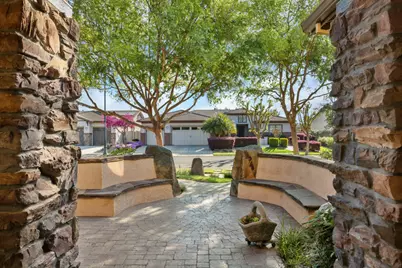 2439 Appleleaf Lane, Manteca, CA 95336 - Photo 10