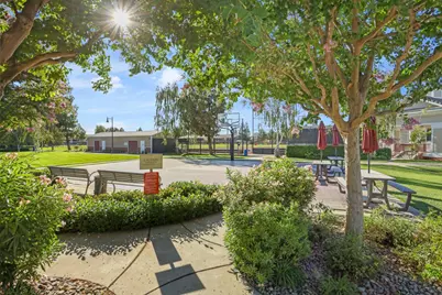 2439 Appleleaf Lane, Manteca, CA 95336 - Photo 52