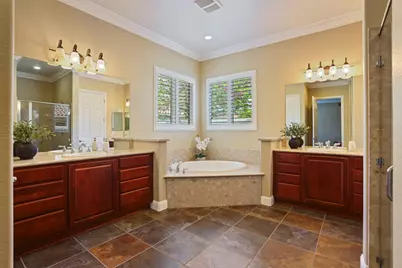 2439 Appleleaf Lane, Manteca, CA 95336 - Photo 38