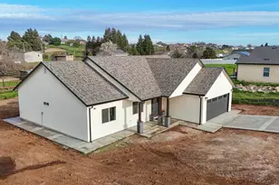 2775 Village Dr, Ione, CA 95640 - Photo 18