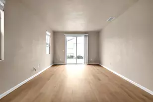 7418 Sun Reign Ln, Sacramento, CA 95823 - Photo 12