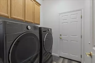 151 Cognac Cir, Sacramento, CA 95835 - Photo 32