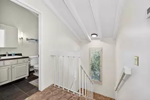 1055 Commons Dr, Sacramento, CA 95825 - Photo 20