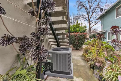 1369 Del Rio Circle #D, Concord, CA 94518 - Photo 16