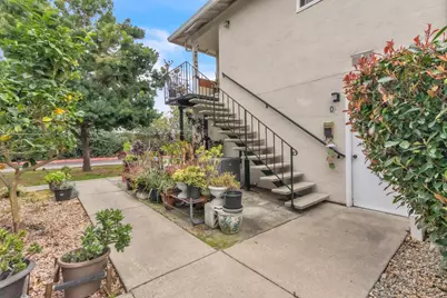 1369 Del Rio Circle #D, Concord, CA 94518 - Photo 4