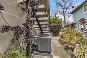 1369 Del Rio Cir, Concord, CA 94518 - Photo 4