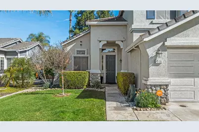 446 Meyenberg Avenue, Ripon, CA 95366 - Photo 2