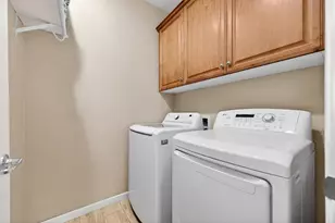 9763 Dartwell Way, Sacramento, CA 95829 - Photo 18