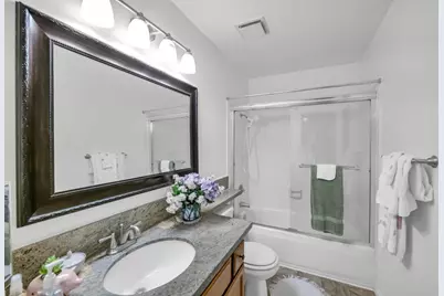 2280 Hurley Way #19, Sacramento, CA 95825 - Photo 12