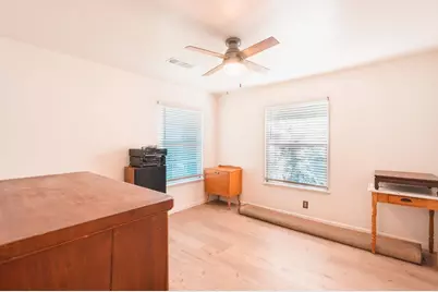 1541 W North Bear Creek Drive, Merced, CA 95348 - Photo 14