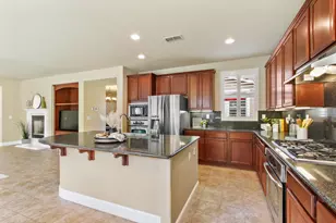 5950 Tanus Cir, Rocklin, CA 95677 - Photo 18