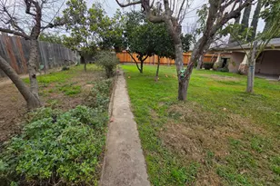 807 Olds Ave, Livingston, CA 95334 - Photo 24