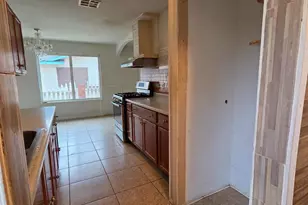 807 Olds Ave, Livingston, CA 95334 - Photo 8