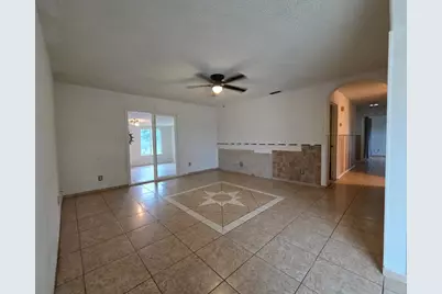 807 Olds Avenue, Livingston, CA 95334 - Photo 10