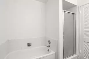 3725 N Fruit Ave, Fresno, CA 93705 - Photo 18