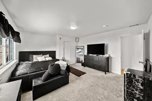 4400 79th St, Sacramento, CA 95820 - Photo 16