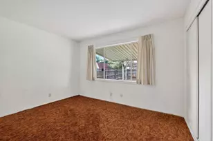 2113 Yorkshire Rd, Sacramento, CA 95815 - Photo 20