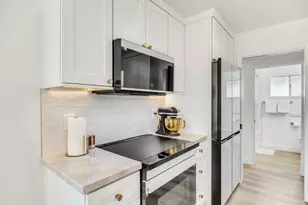 601 J St, Davis, CA 95616 - Photo 6