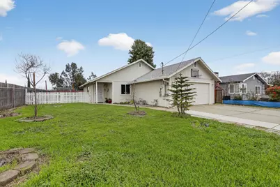 1829 8th Avenue, Olivehurst, CA 95961 - Photo 2