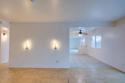 305 Portola Way, Tracy, CA 95376 - Photo 20