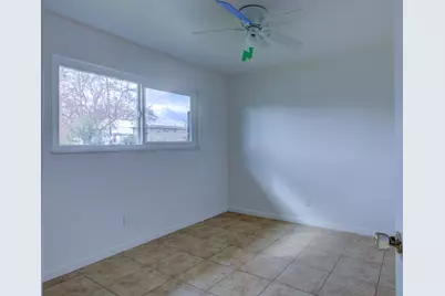 305 Portola Way, Tracy, CA 95376 - Photo 46