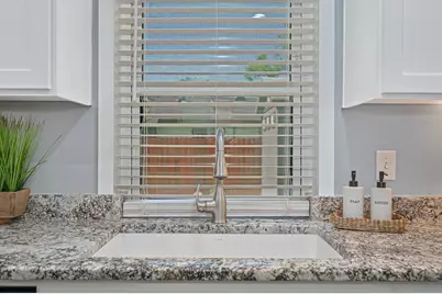 3422 David Way, Sacramento, CA 95820 - Photo 14