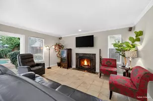 9512 Hutton Dr, Elk Grove, CA 95758 - Photo 38