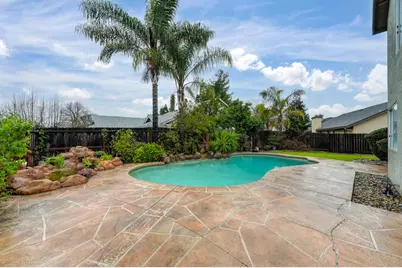 9512 Hutton Drive, Elk Grove, CA 95758 - Photo 72