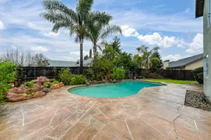 9512 Hutton Dr, Elk Grove, CA 95758 - Photo 72