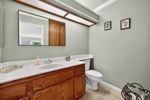 9512 Hutton Dr, Elk Grove, CA 95758 - Photo 42