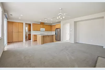 1025 Barbados Street, Manteca, CA 95337 - Photo 10