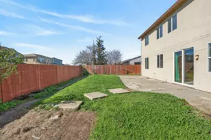 8788 Tiogawoods Dr, Sacramento, CA 95828 - Photo 54