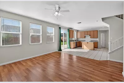 8788 Tiogawoods Drive, Sacramento, CA 95828 - Photo 12