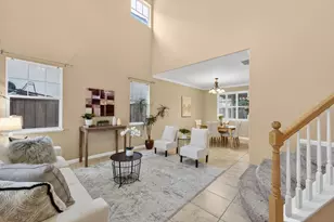 9431 Havenview Way, Elk Grove, CA 95624 - Photo 6