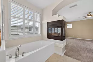 9431 Havenview Way, Elk Grove, CA 95624 - Photo 44