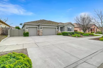 262 Gemstone Lane, Ripon, CA 95366 - Photo 2