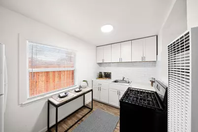 634 Cummins Way, West Sacramento, CA 95605 - Photo 4