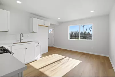 1463 W 25th Street, Merced, CA 95340 - Photo 6