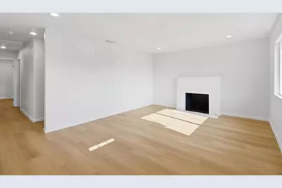 1463 W 25th Street, Merced, CA 95340 - Photo 8