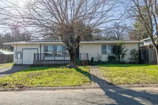 21 Southview Dr, Oroville, CA 95966 - Photo 1